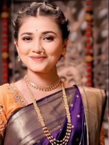 dnyanda ramtirthkar photoshoot in traditional marathi saree look